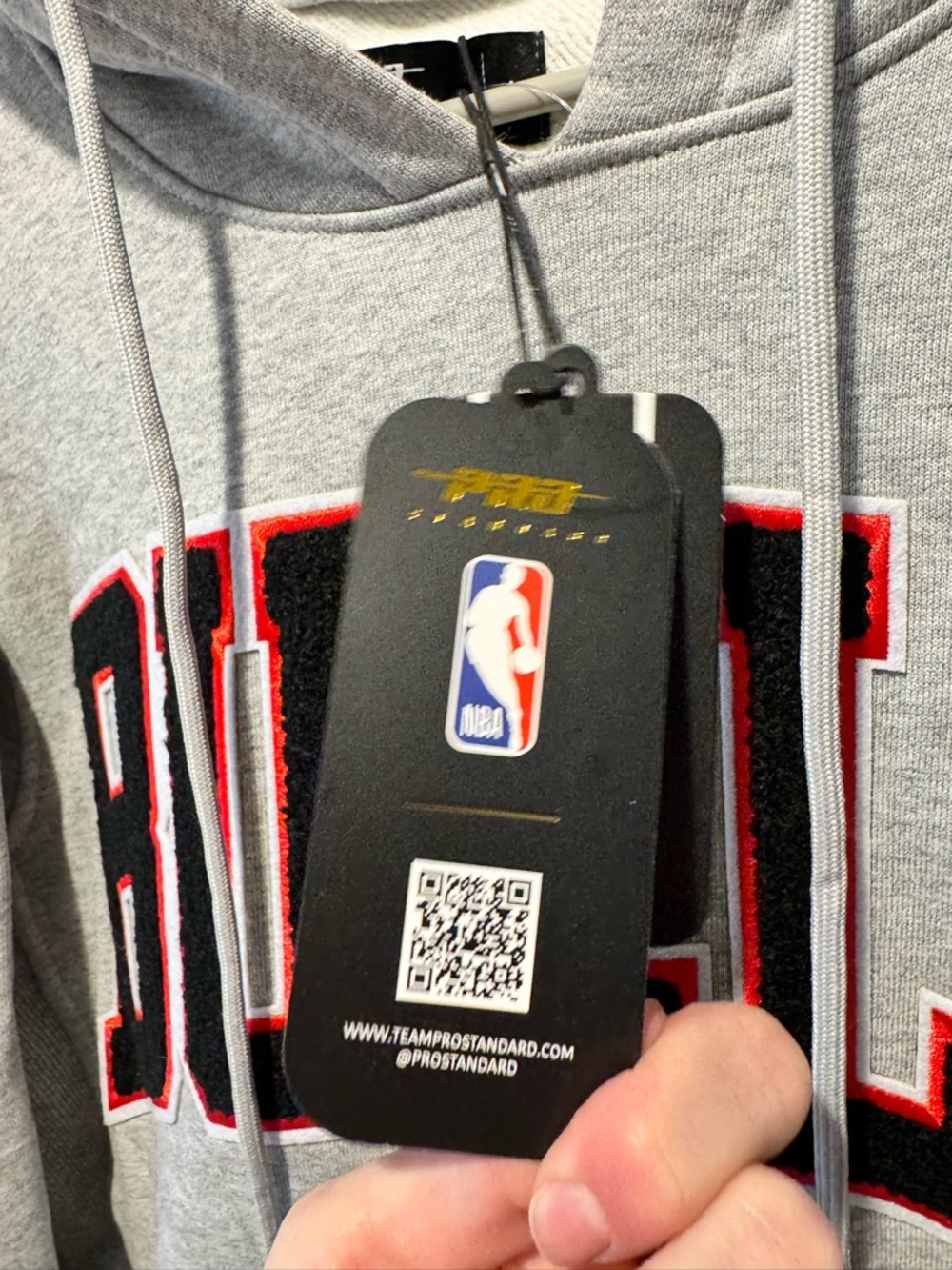 Chicago Bulls Hoodie - Picture 6 of 9